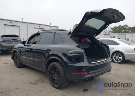 2023 Porsche Cayenne S/S Platinum Edition z USA, uszkodzony, nr VIN WP1AB2AY5PDA14279
